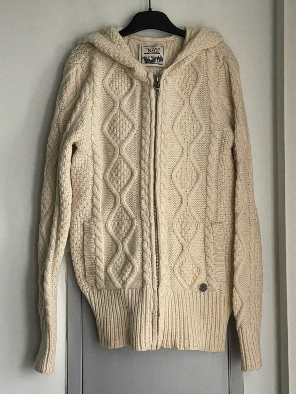 ARITZIA TNA 100% Lambswool Cream Cable-Knit Full Zip Hoodie Cardigan